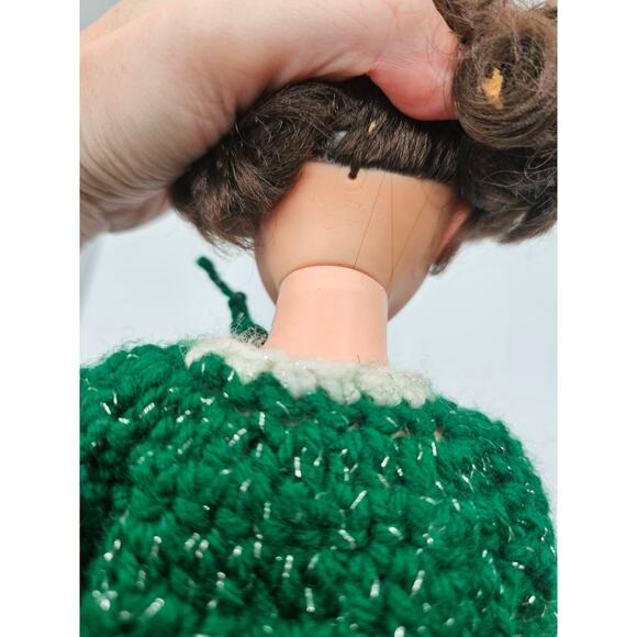 VINTAGE VINYL HARD PLASTIC DOLL 18 INCH HASBRO 1972 AIMEE SLEEP EYES DARK HAIR - Picture 4 of 5